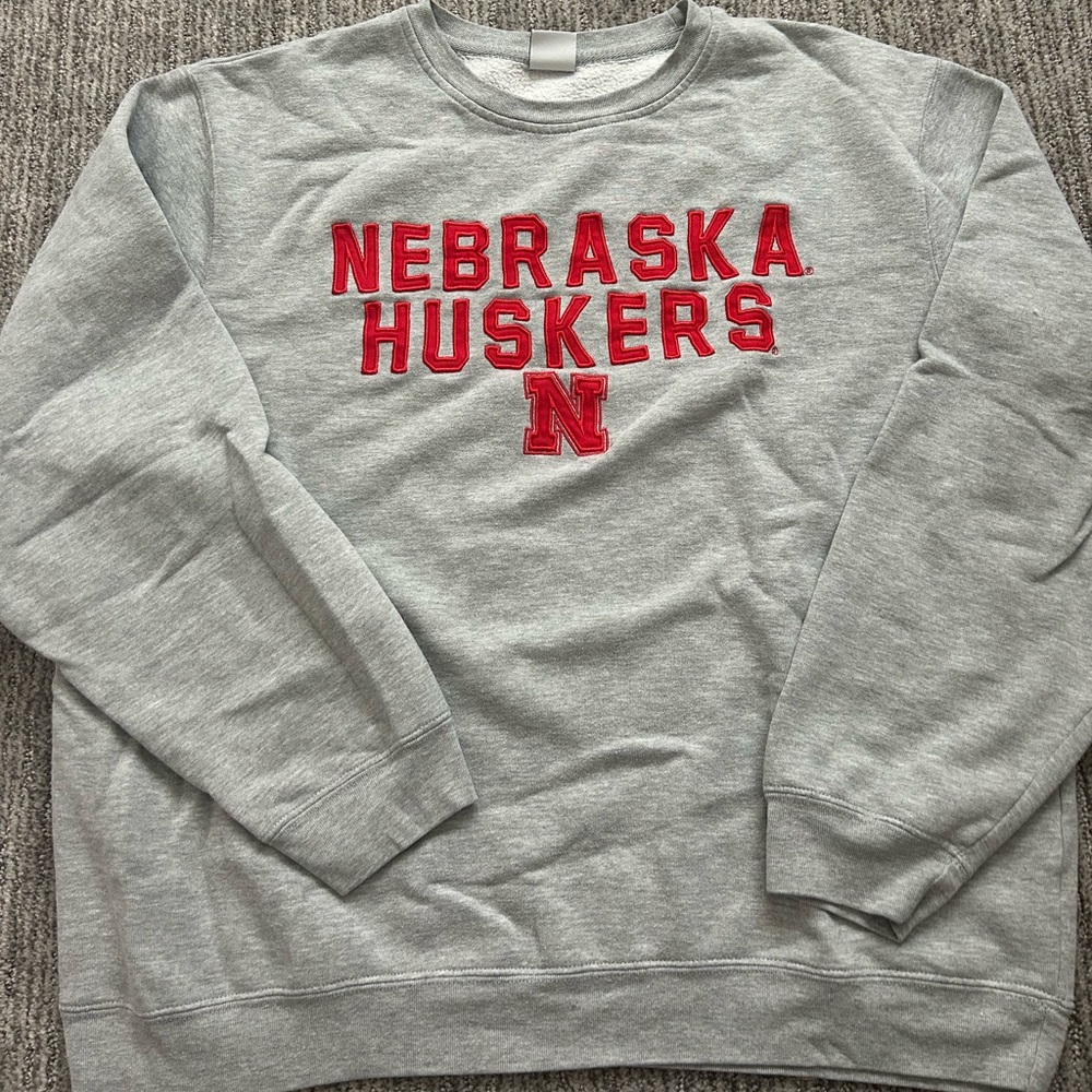 Nebraska Huskers graphic crewneck